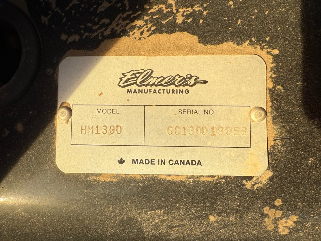 2019 Misc 1300 Grain Cart