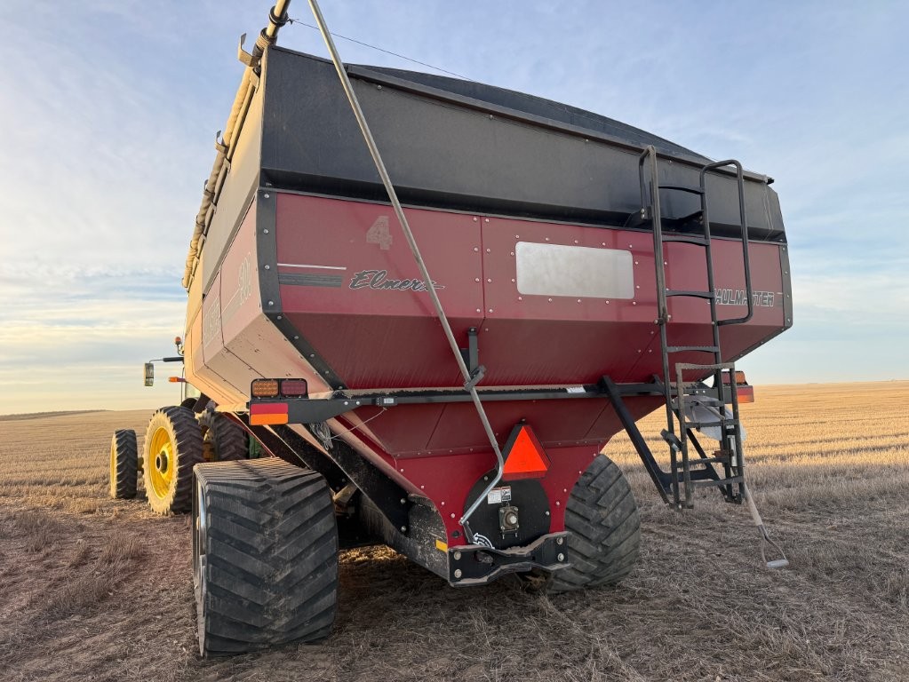 2019 Misc 1300 Grain Cart