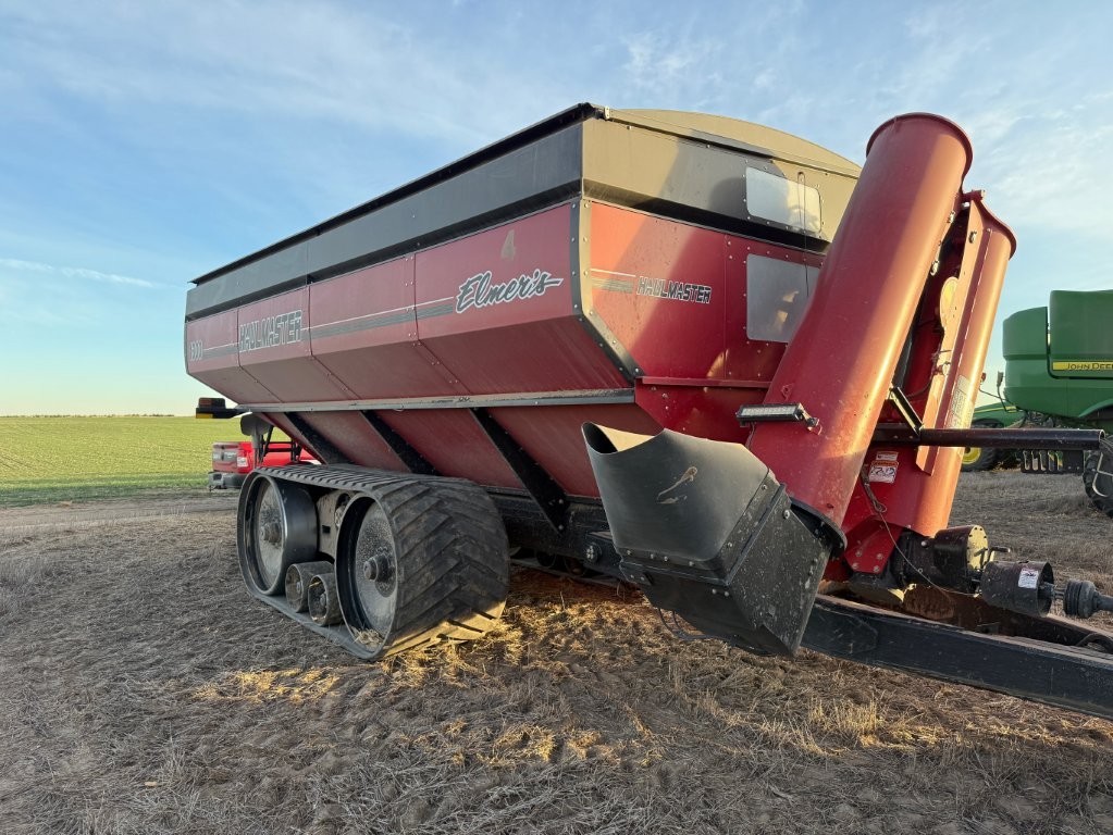 2019 Misc 1300 Grain Cart