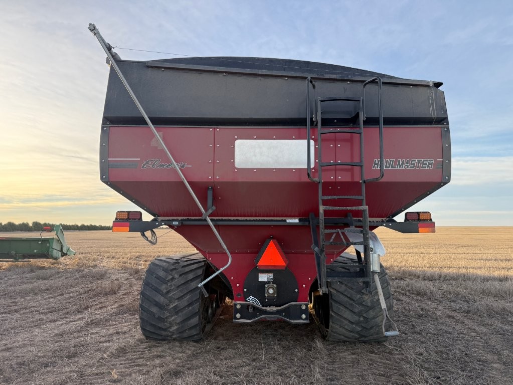 2019 Misc 1300 Grain Cart