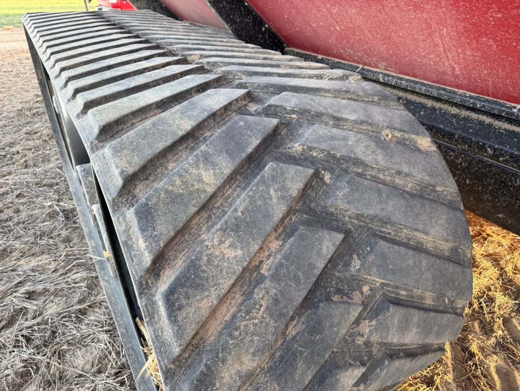 2019 Misc 1300 Grain Cart