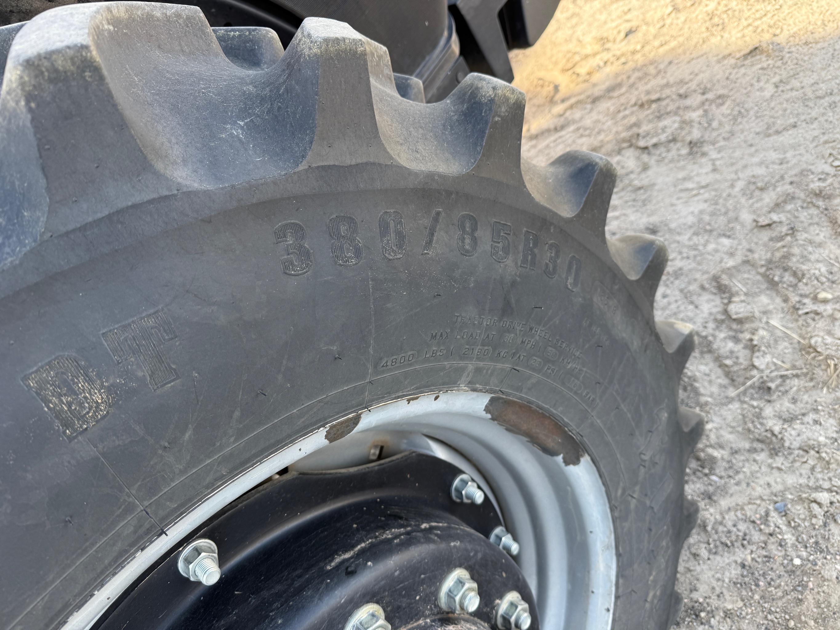 2014 Case IH Magnum 180 Tractor