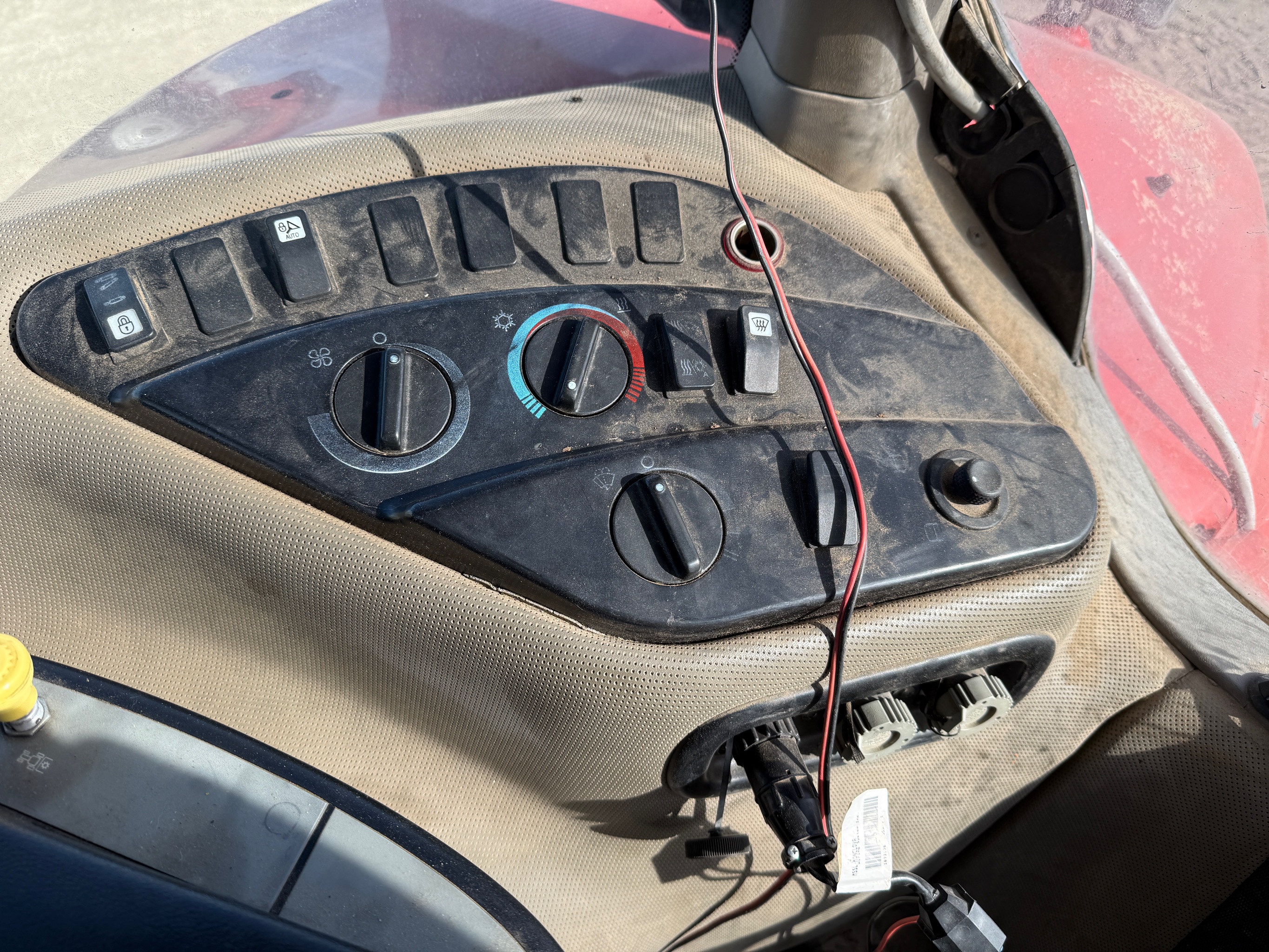 2014 Case IH Magnum 180 Tractor