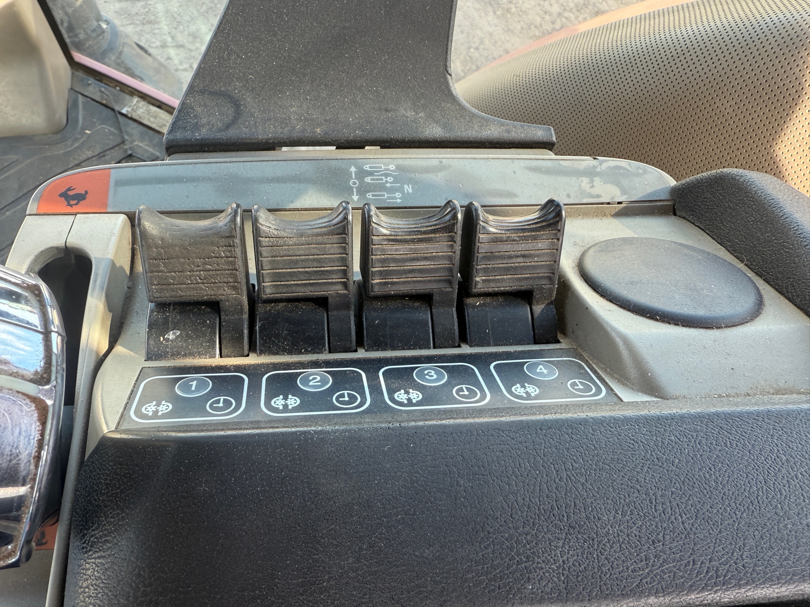 2014 Case IH Magnum 180 Tractor