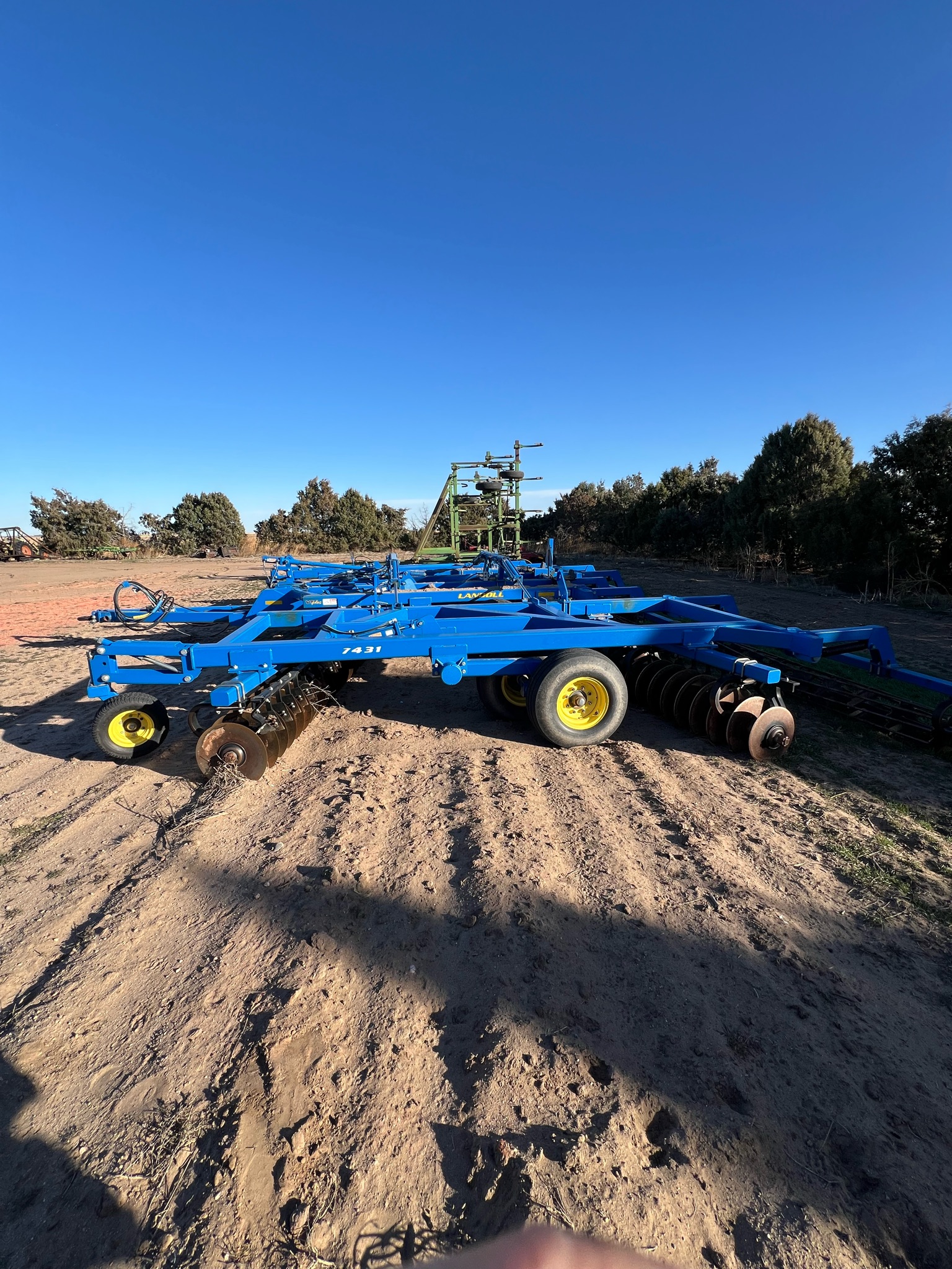 2011 Landoll 7431-33 Disk