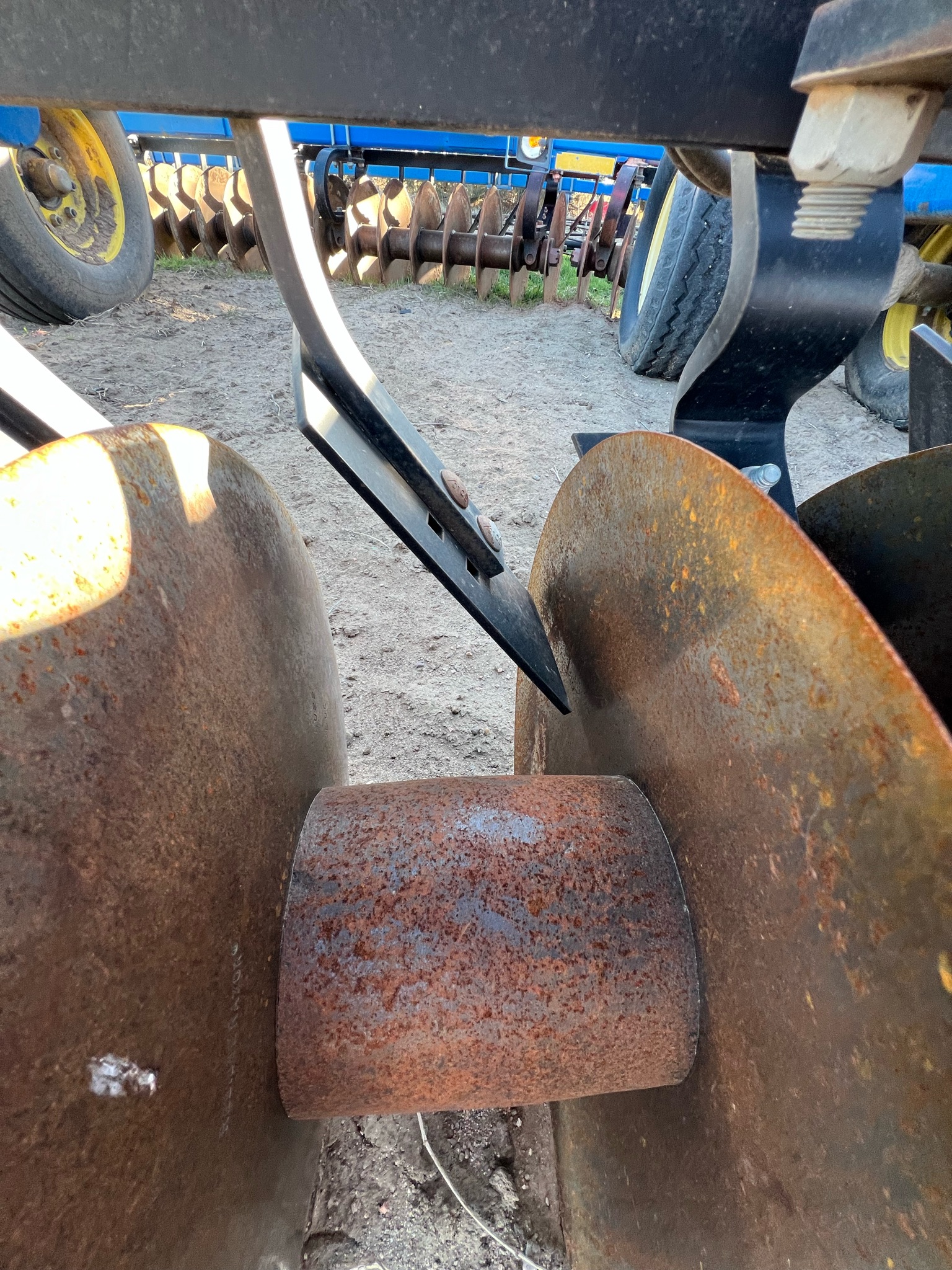 2011 Landoll 7431-33 Disk