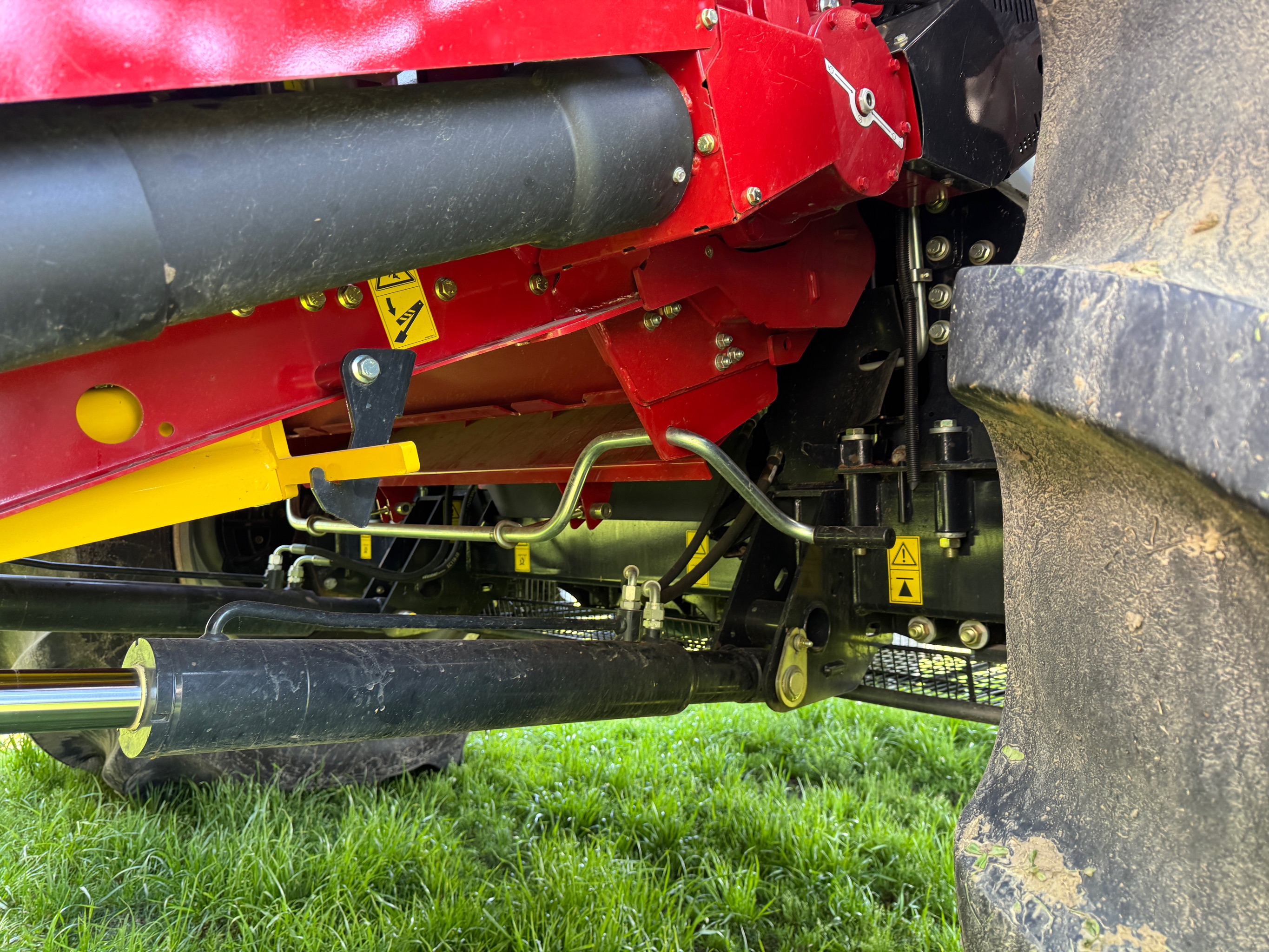 2024 Case IH 8250 Combine