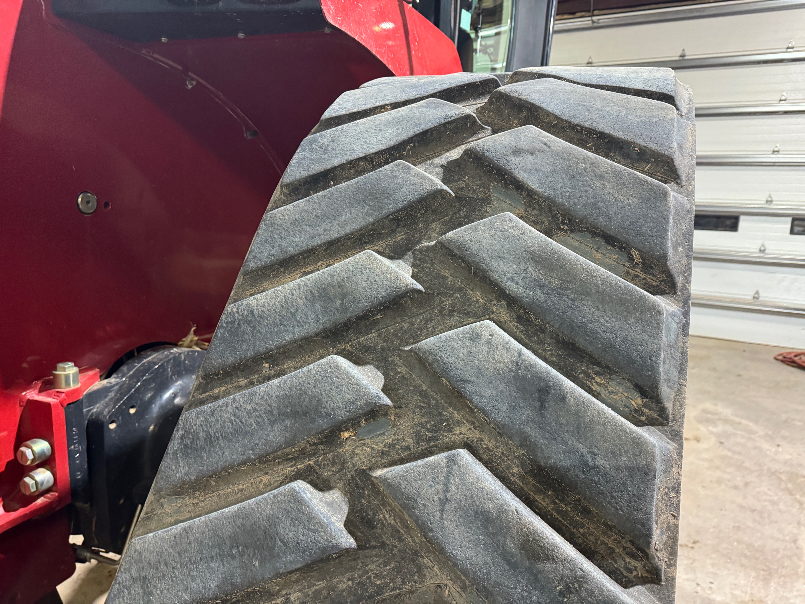 2021 Case IH Steiger 420 AFS Row Tractor