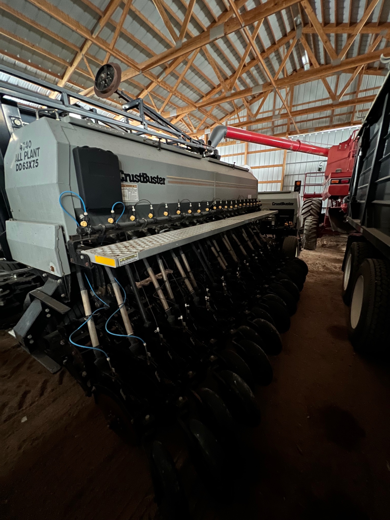 2009 Crust Buster 4740AP Drill