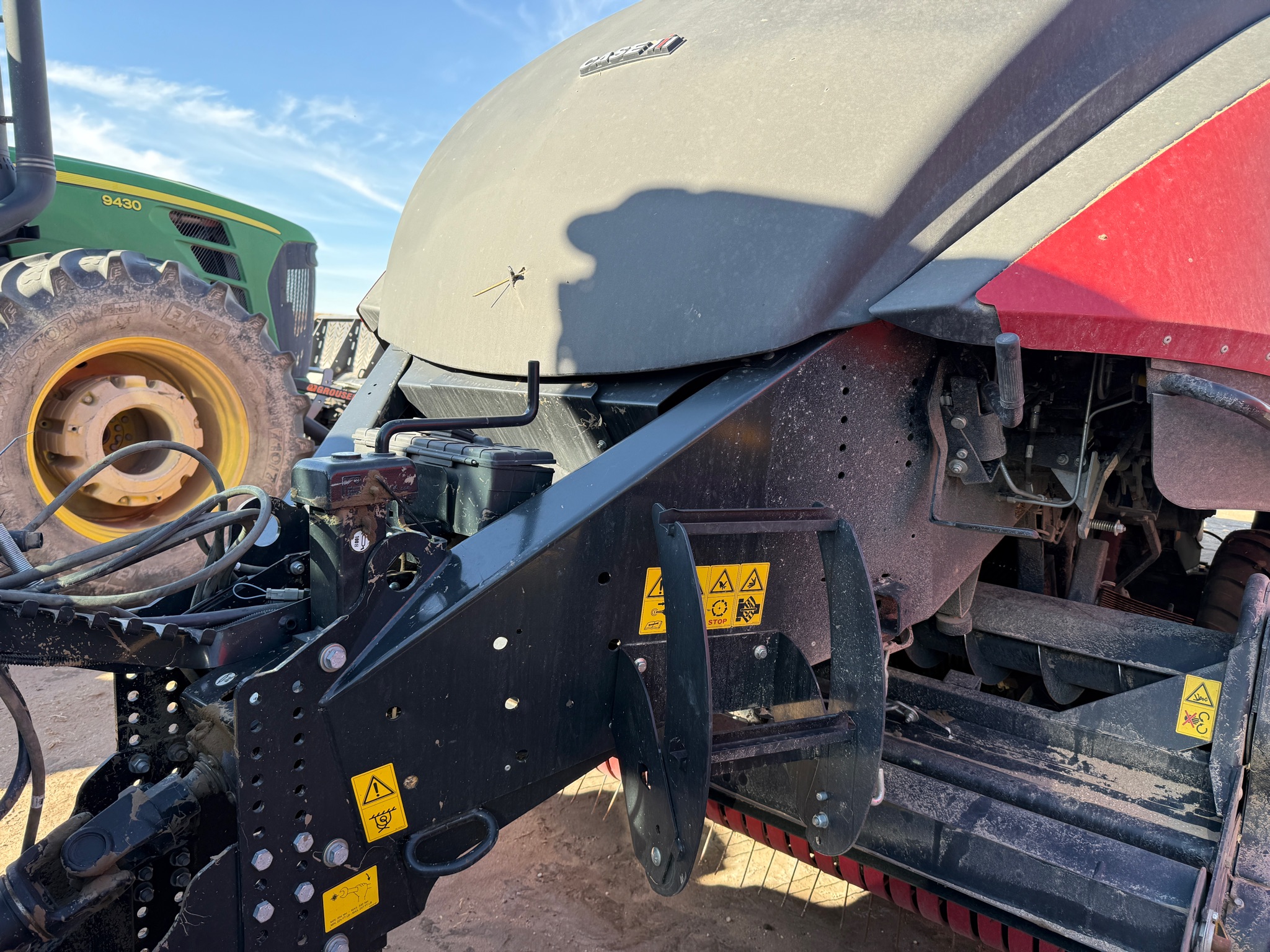 2025 Case IH LB434 XL Baler/Square