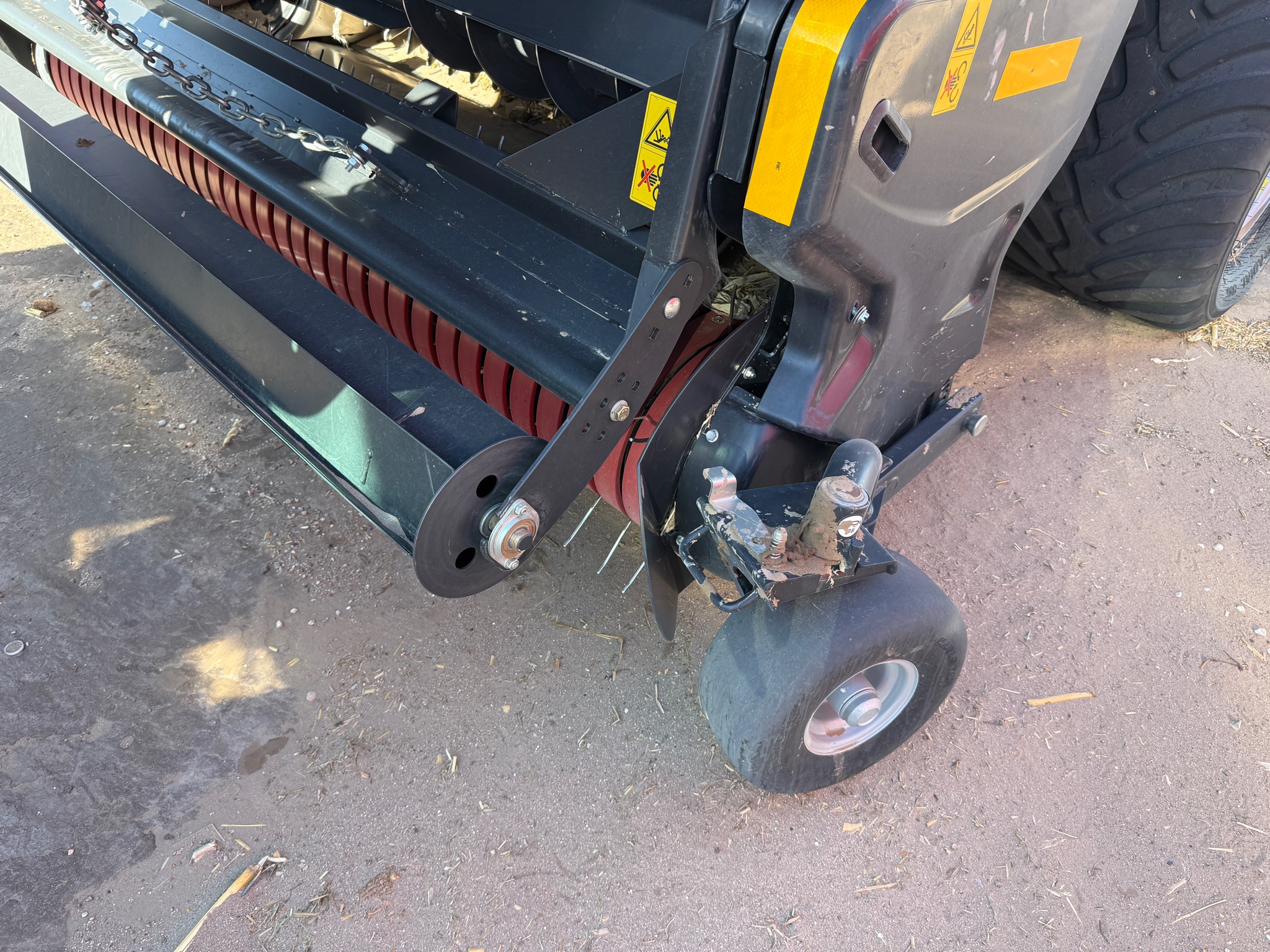 2025 Case IH LB434 XL Baler/Square