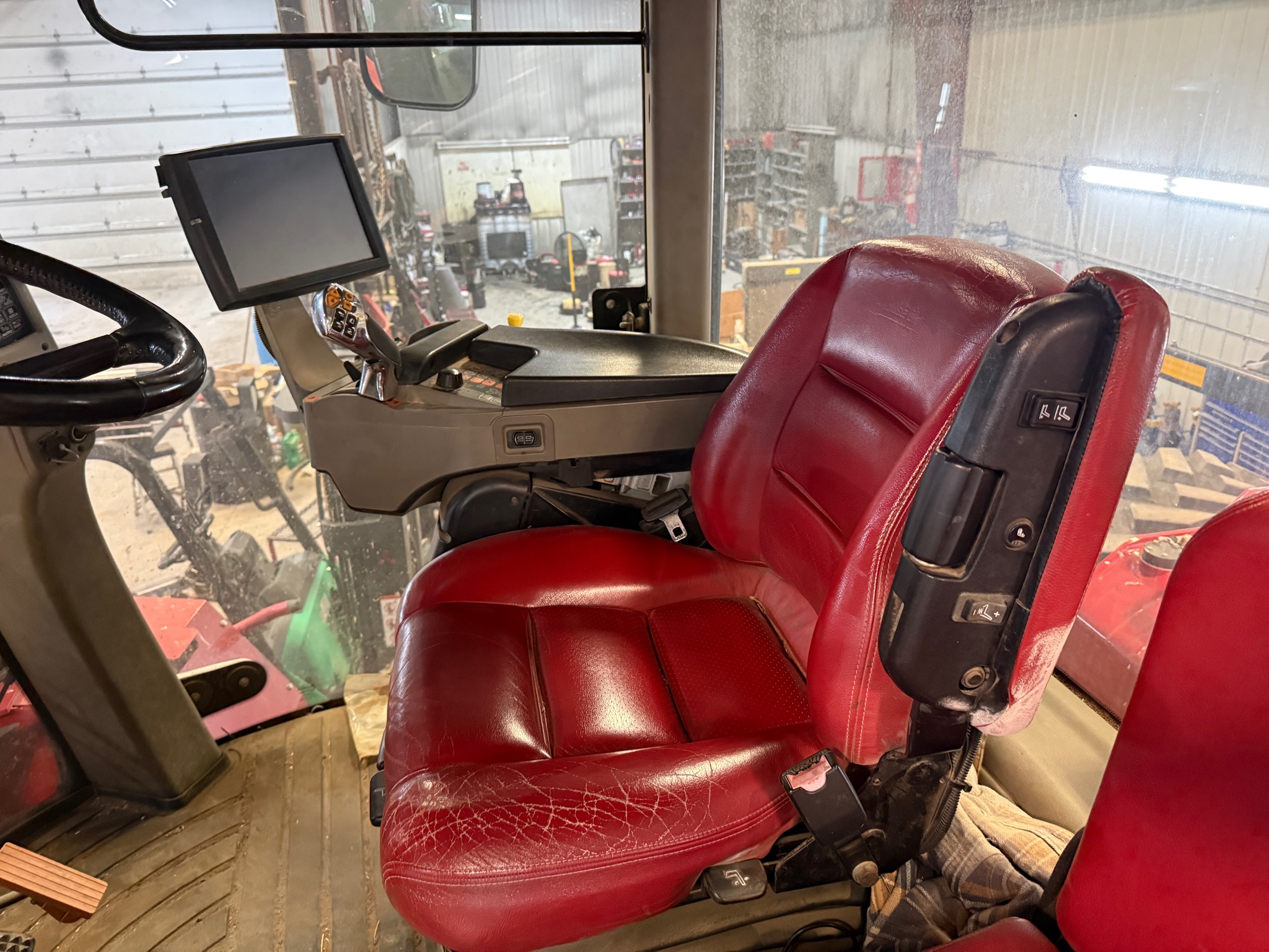 2014 Case IH STG400 Tractor
