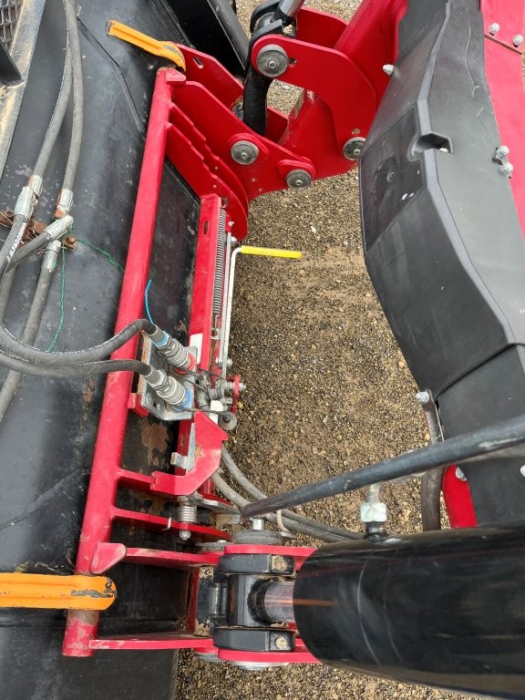 2015 Case IH L765 Loader