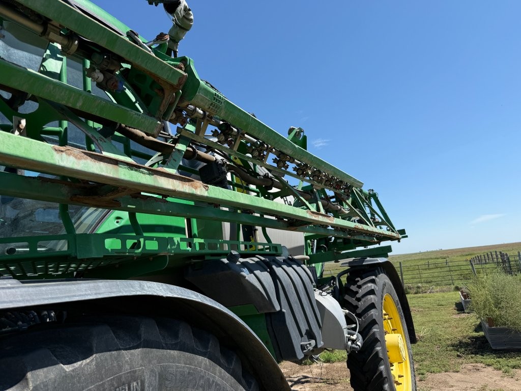 2016 John Deere R4045 Sprayer/High Clearance