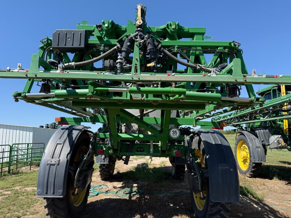 2016 John Deere R4045 Sprayer/High Clearance