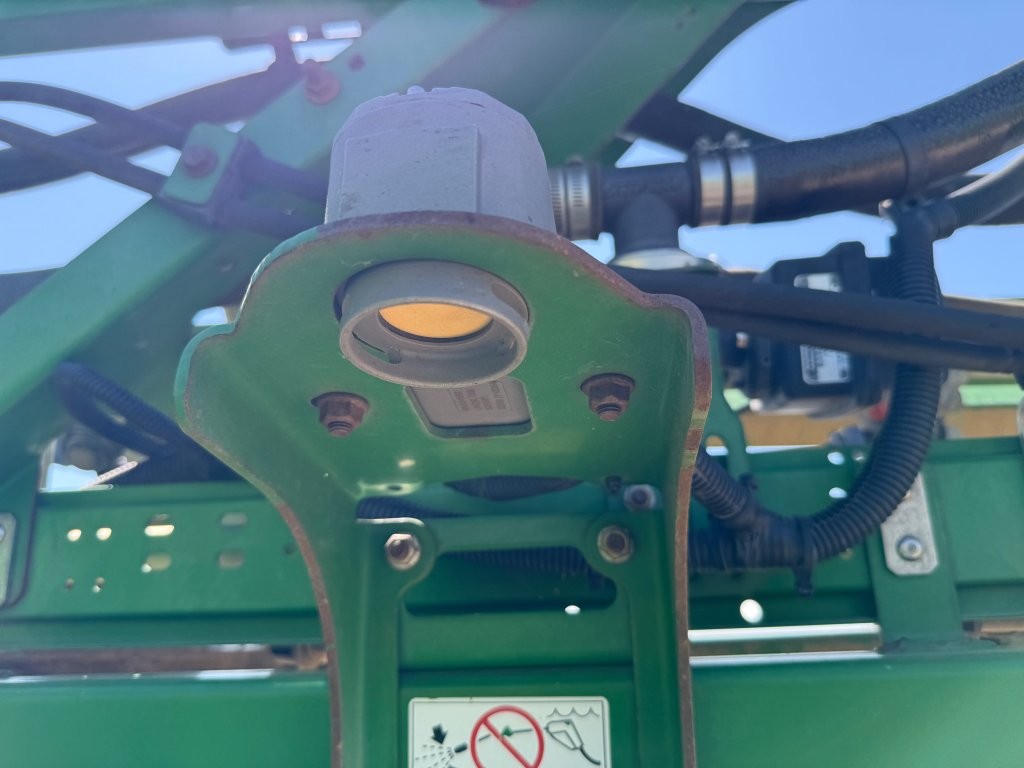 2016 John Deere R4045 Sprayer/High Clearance