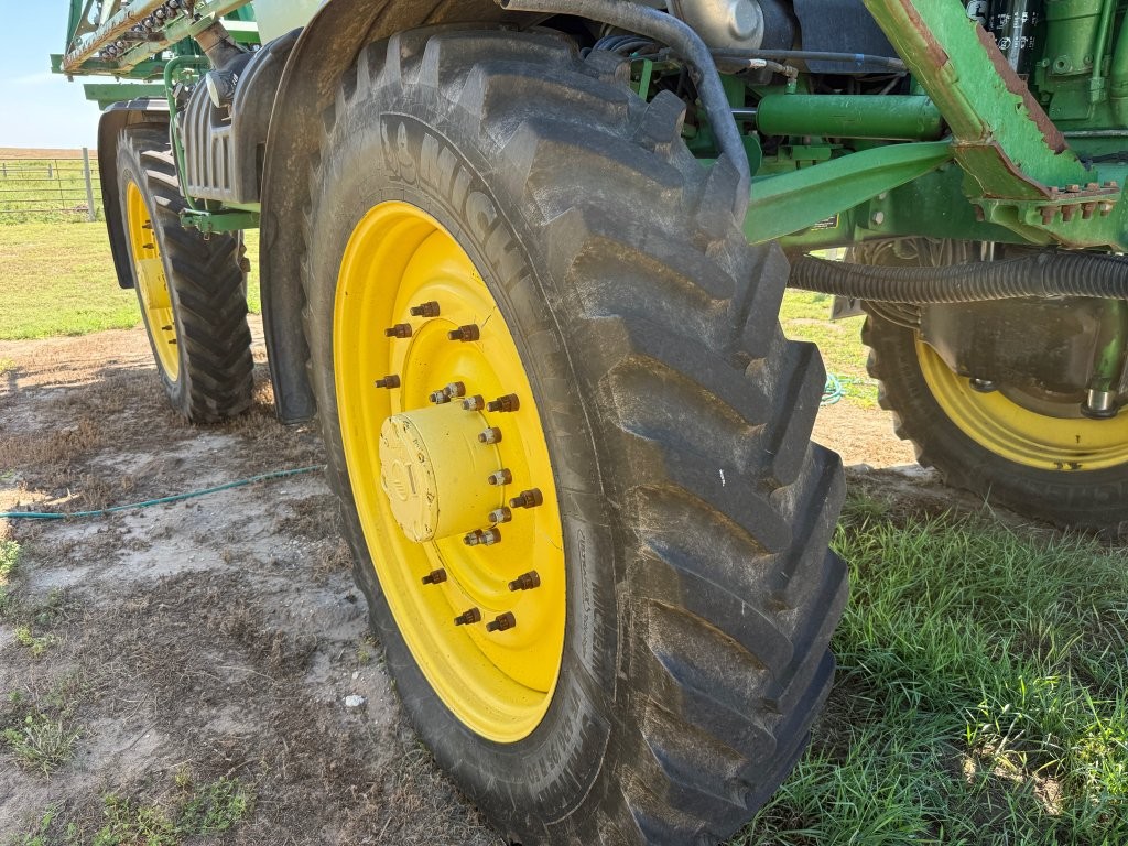 2016 John Deere R4045 Sprayer/High Clearance