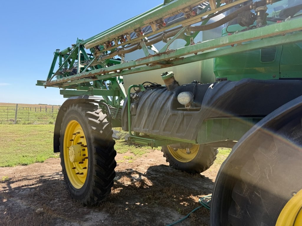 2016 John Deere R4045 Sprayer/High Clearance