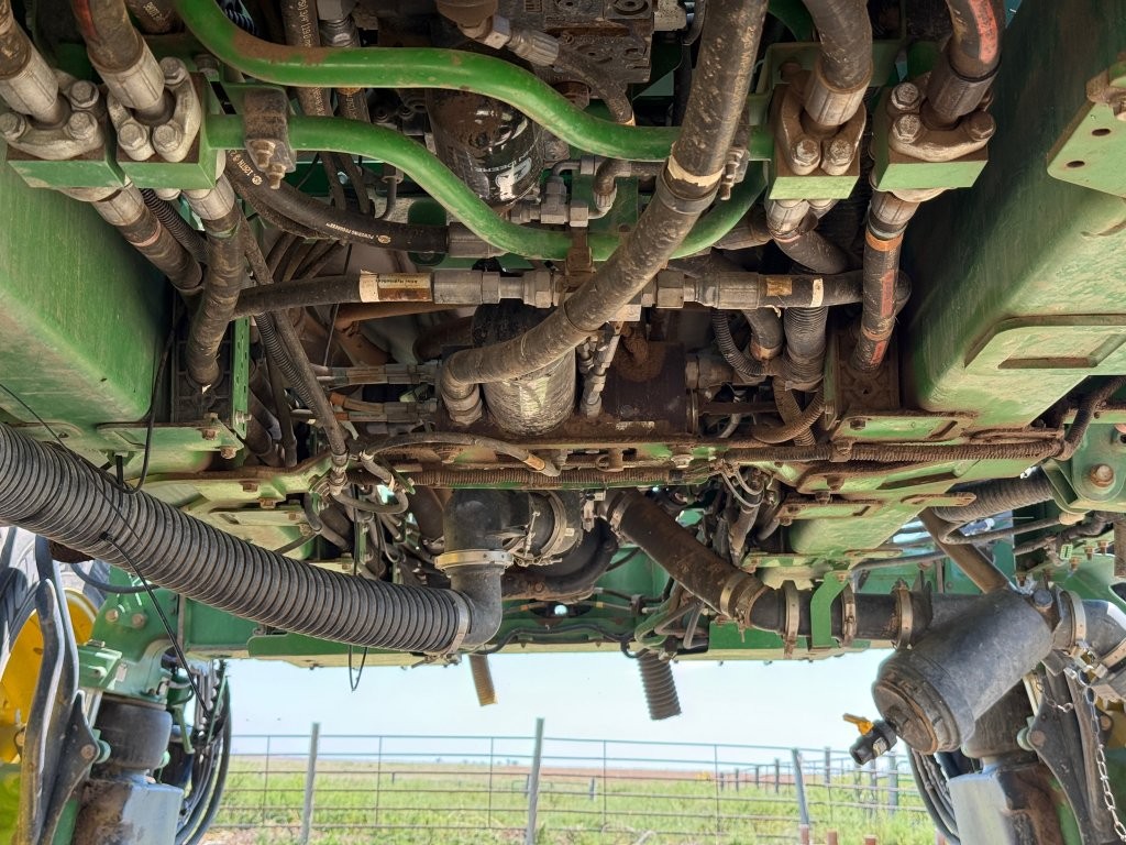 2016 John Deere R4045 Sprayer/High Clearance