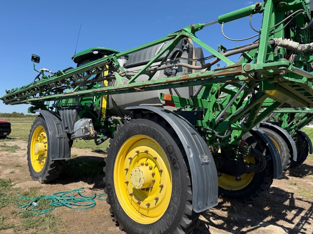 2016 John Deere R4045 Sprayer/High Clearance