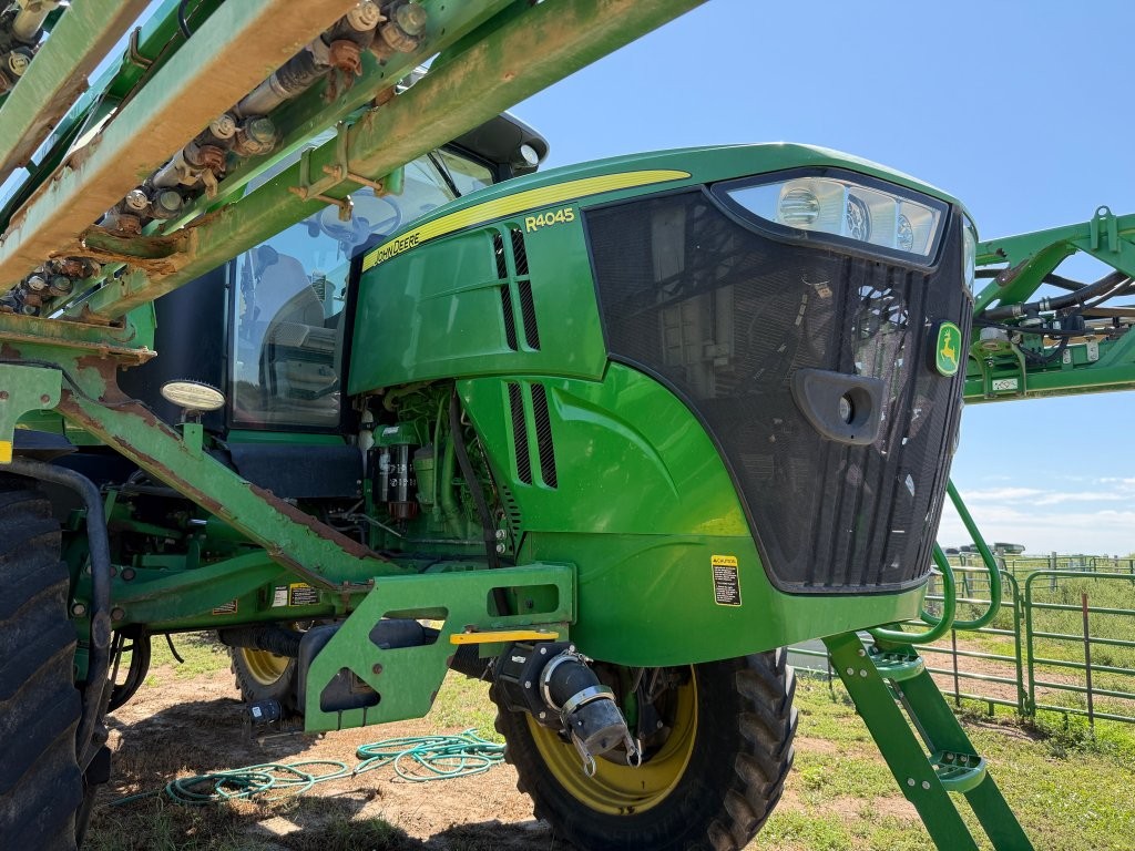 2016 John Deere R4045 Sprayer/High Clearance