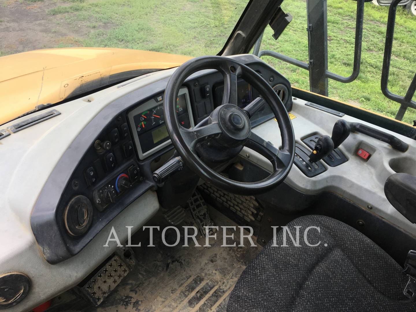 2015 Caterpillar 730C Articulated Truck