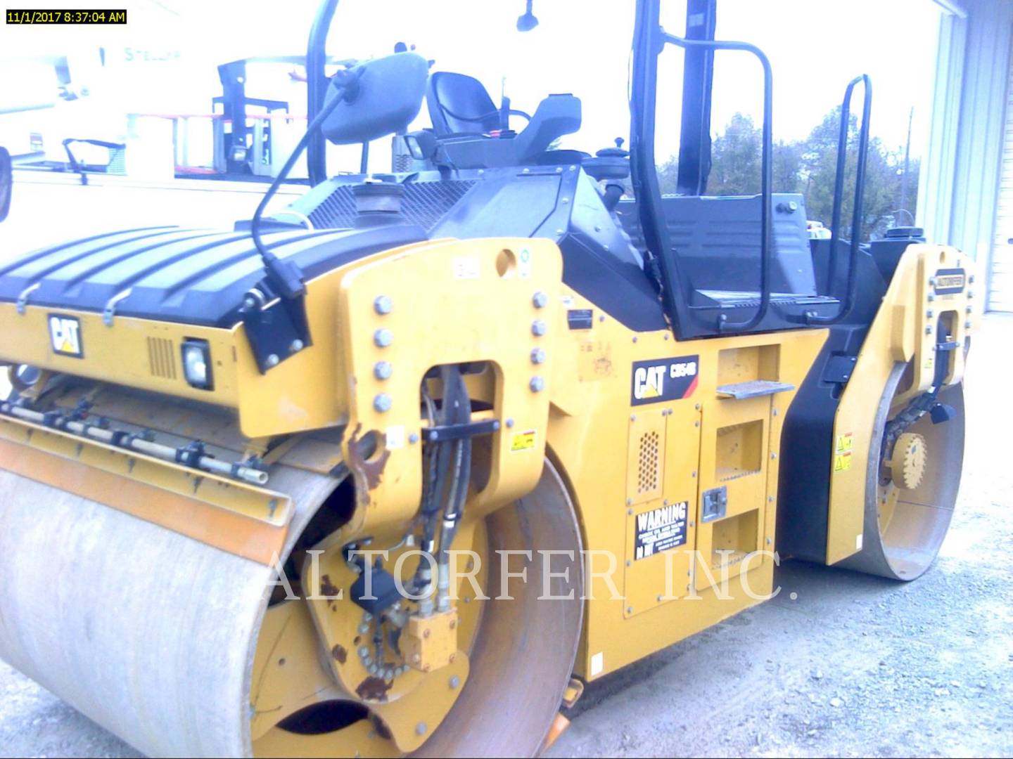 2013 Caterpillar CB54B Vibratory Double