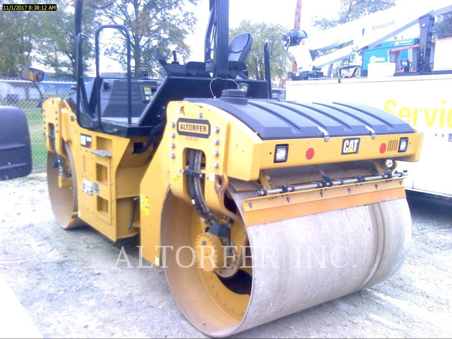 2013 Caterpillar CB54B Vibratory Double