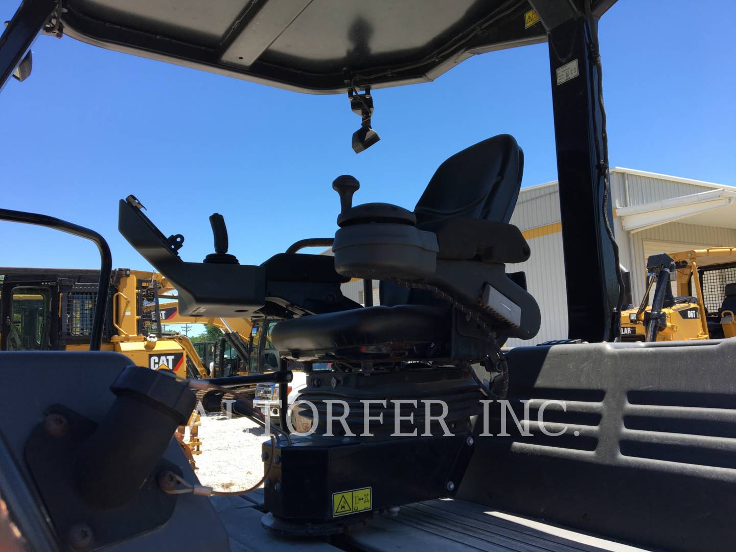 2013 Caterpillar CB54B Vibratory Double