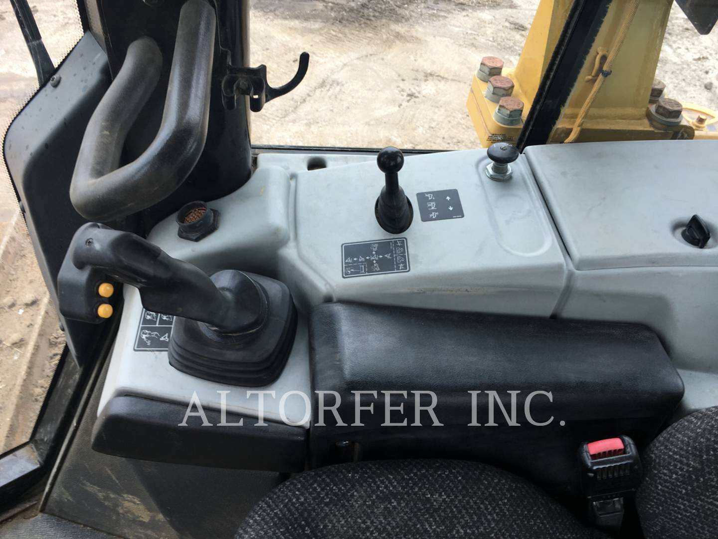 2014 Caterpillar D6N LGP Dozer