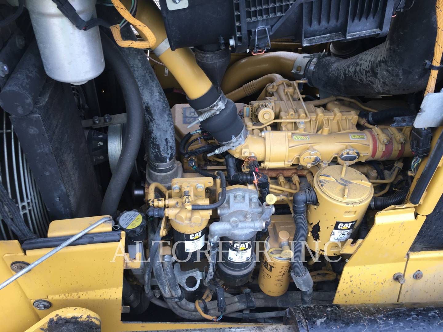 2014 Caterpillar D6N LGP Dozer