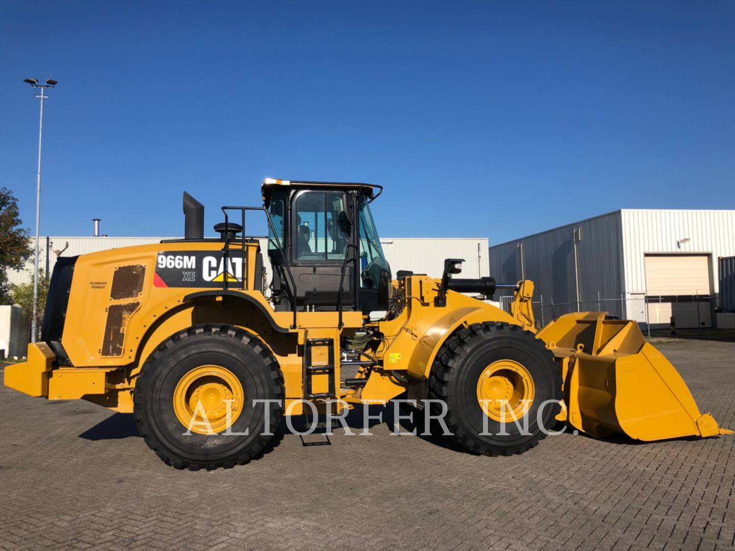 2017 Caterpillar 966M XE Wheel Loader