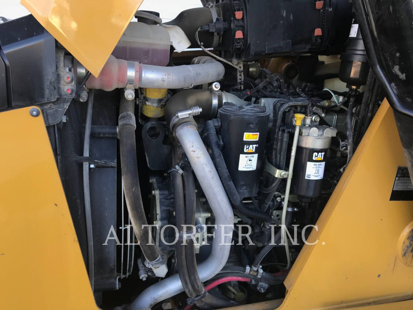 2015 Caterpillar 420F IT Tractor Loader Backhoe