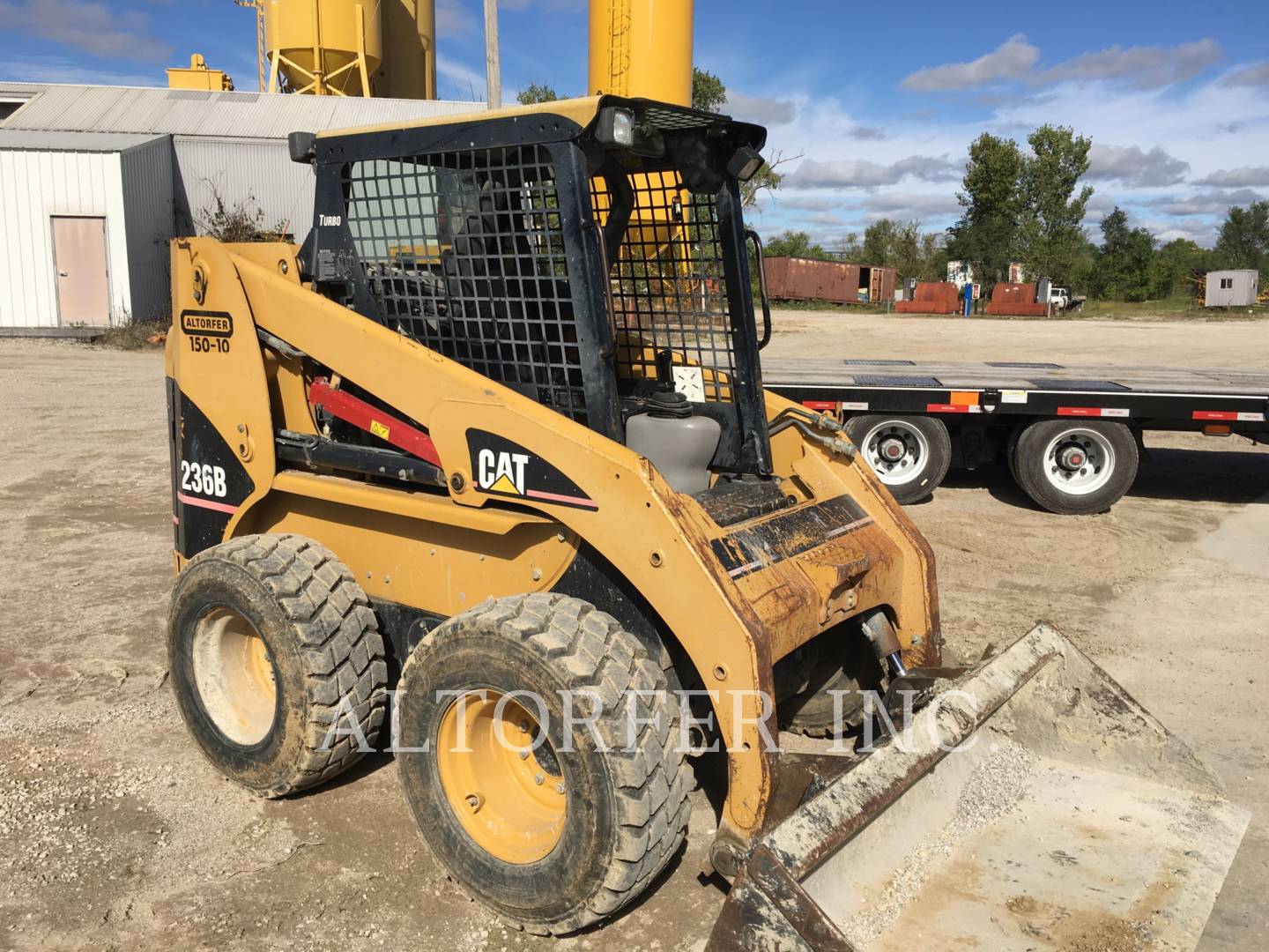 2006 Caterpillar 236B Skid Steer Loader for sale in CEDAR RAPIDS, IA ...