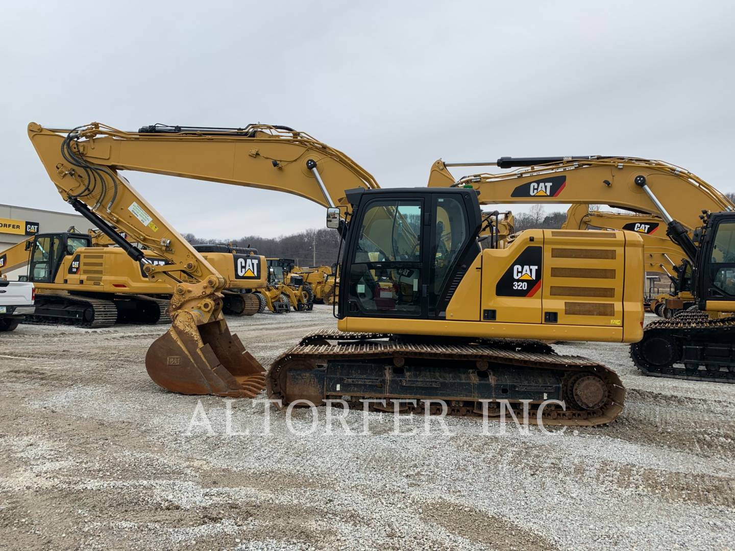 2018 Caterpillar 320-07 Excavator