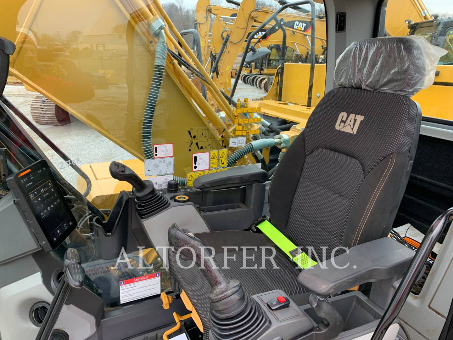 2018 Caterpillar 320-07 Excavator