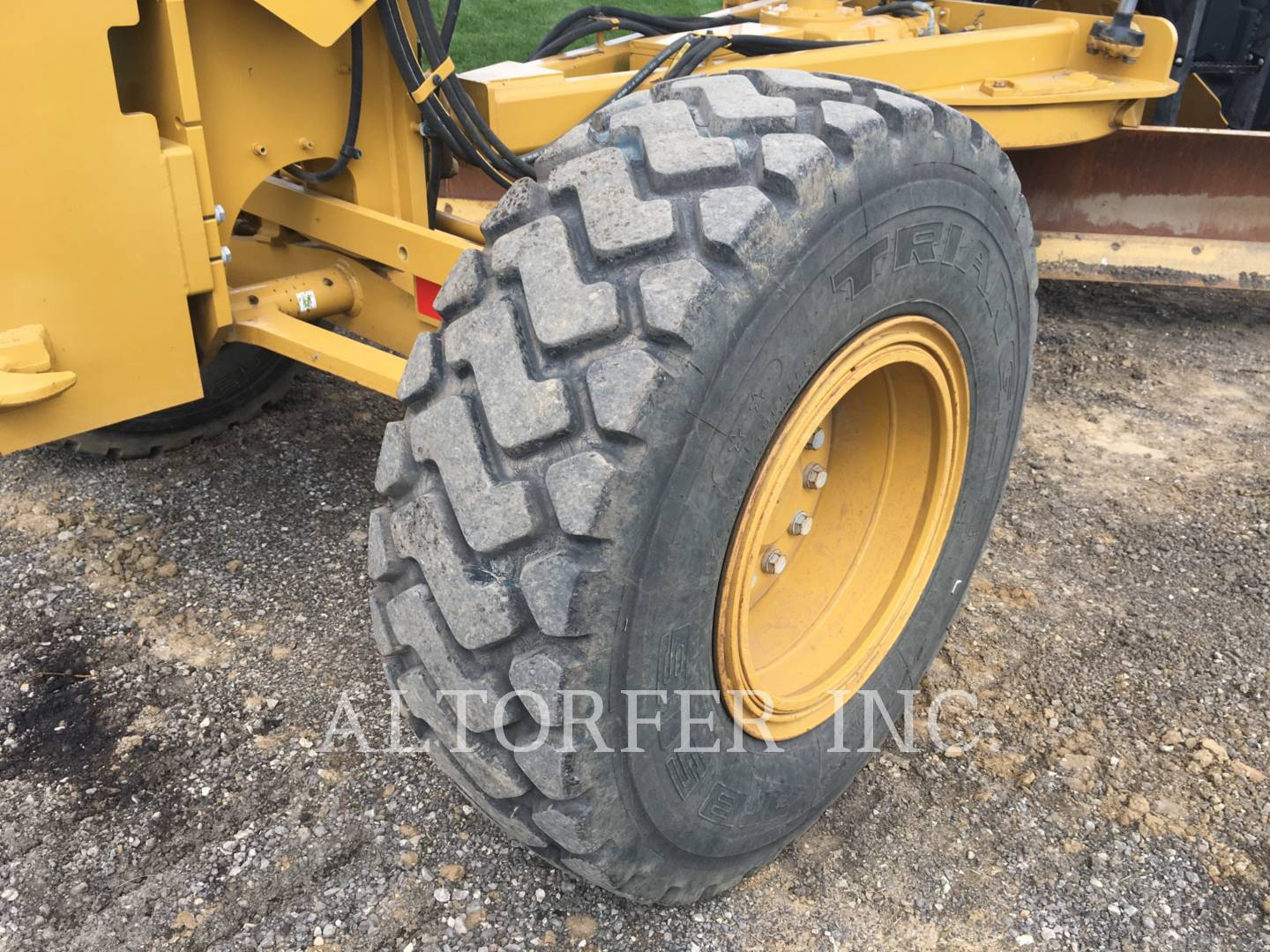 2016 Caterpillar 140M3 R Grader - Road