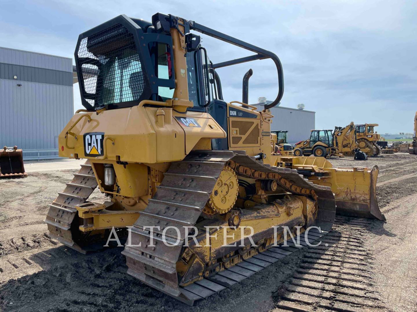 2015 Caterpillar D6N LGP Dozer