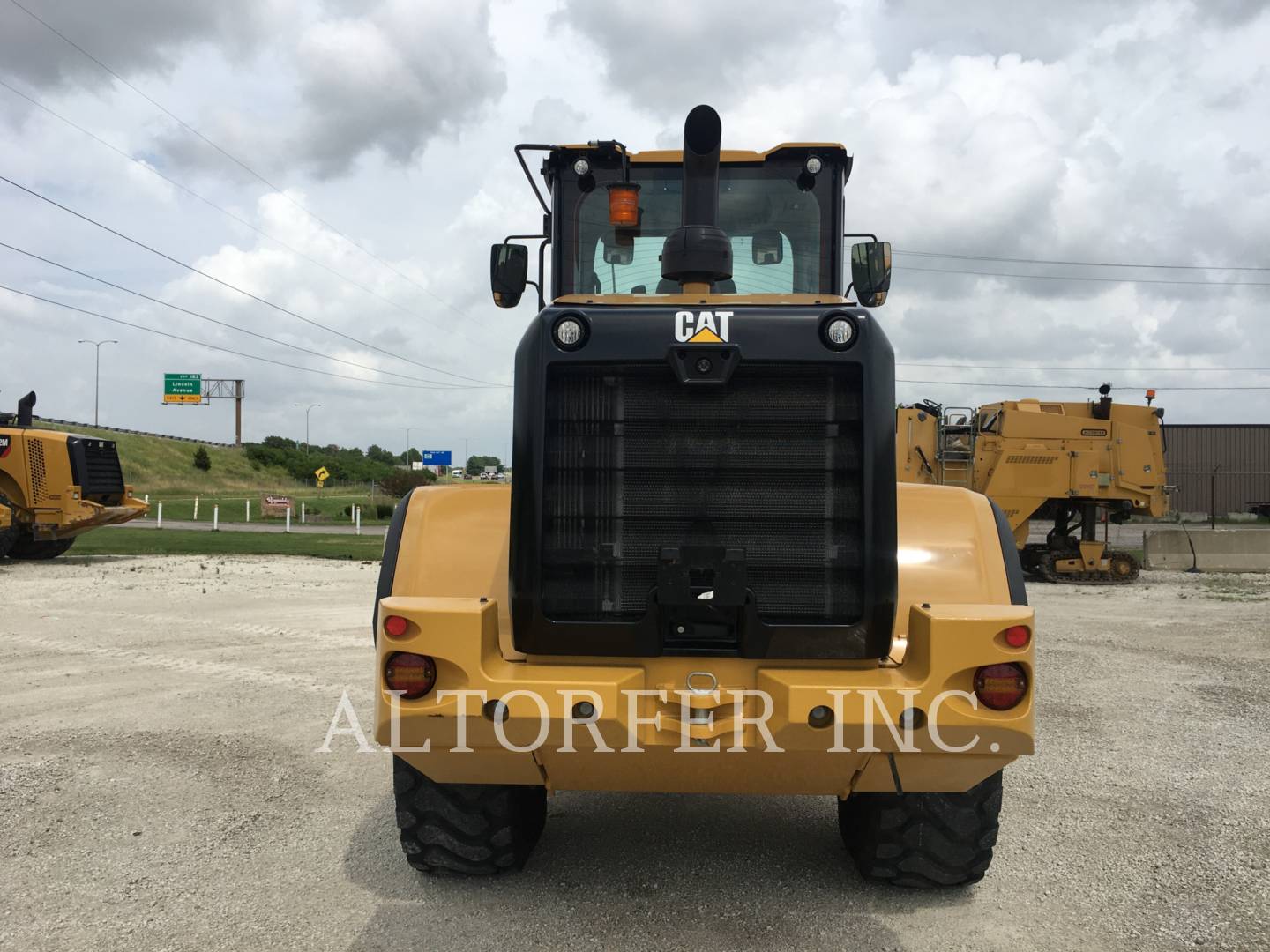 2017 Caterpillar 930M Wheel Loader