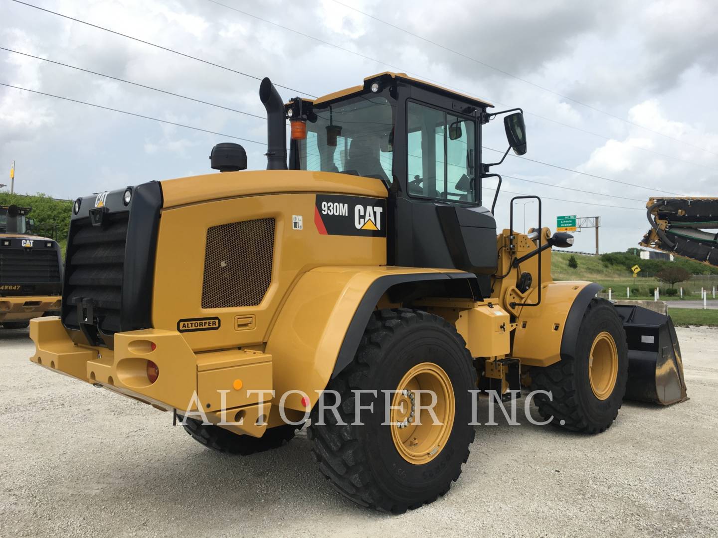 2017 Caterpillar 930M Wheel Loader