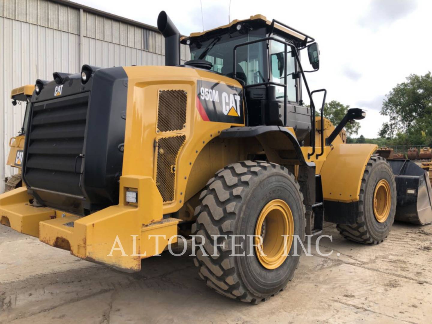 2017 Caterpillar 950M Wheel Loader