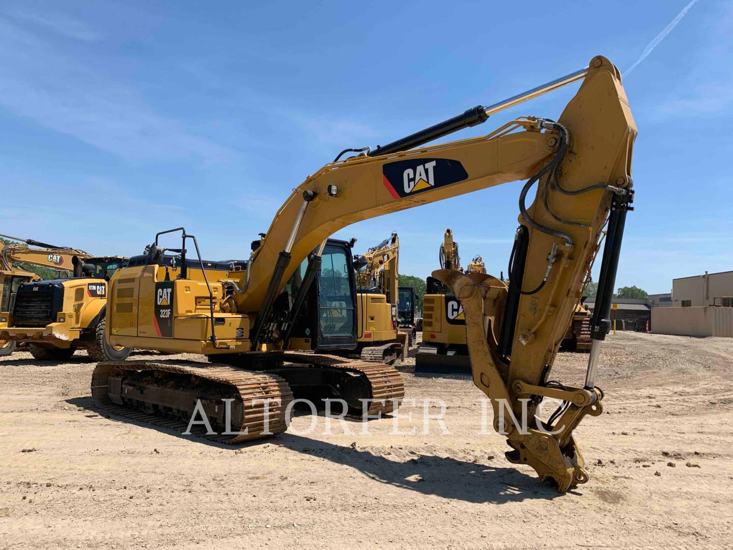 2017 Caterpillar 323FL TH Excavator