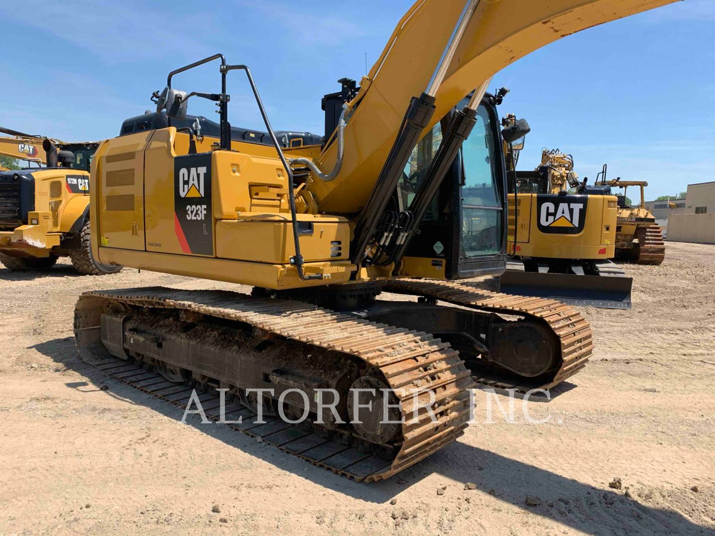 2017 Caterpillar 323FL TH Excavator