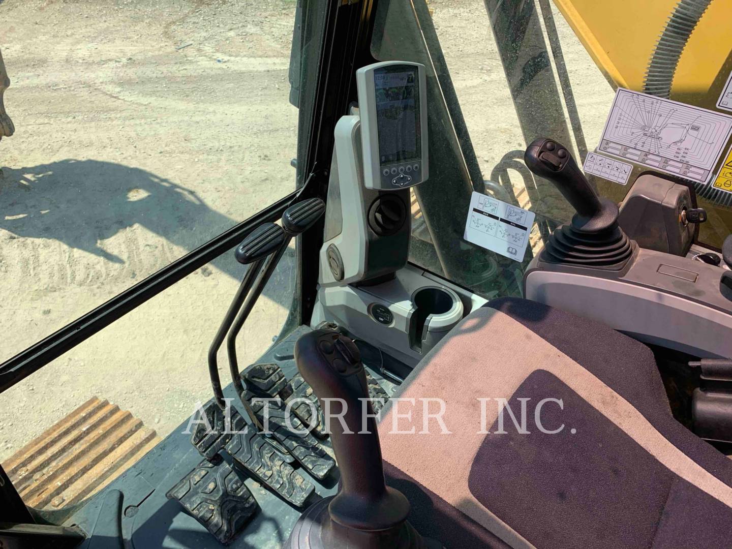 2017 Caterpillar 323FL TH Excavator