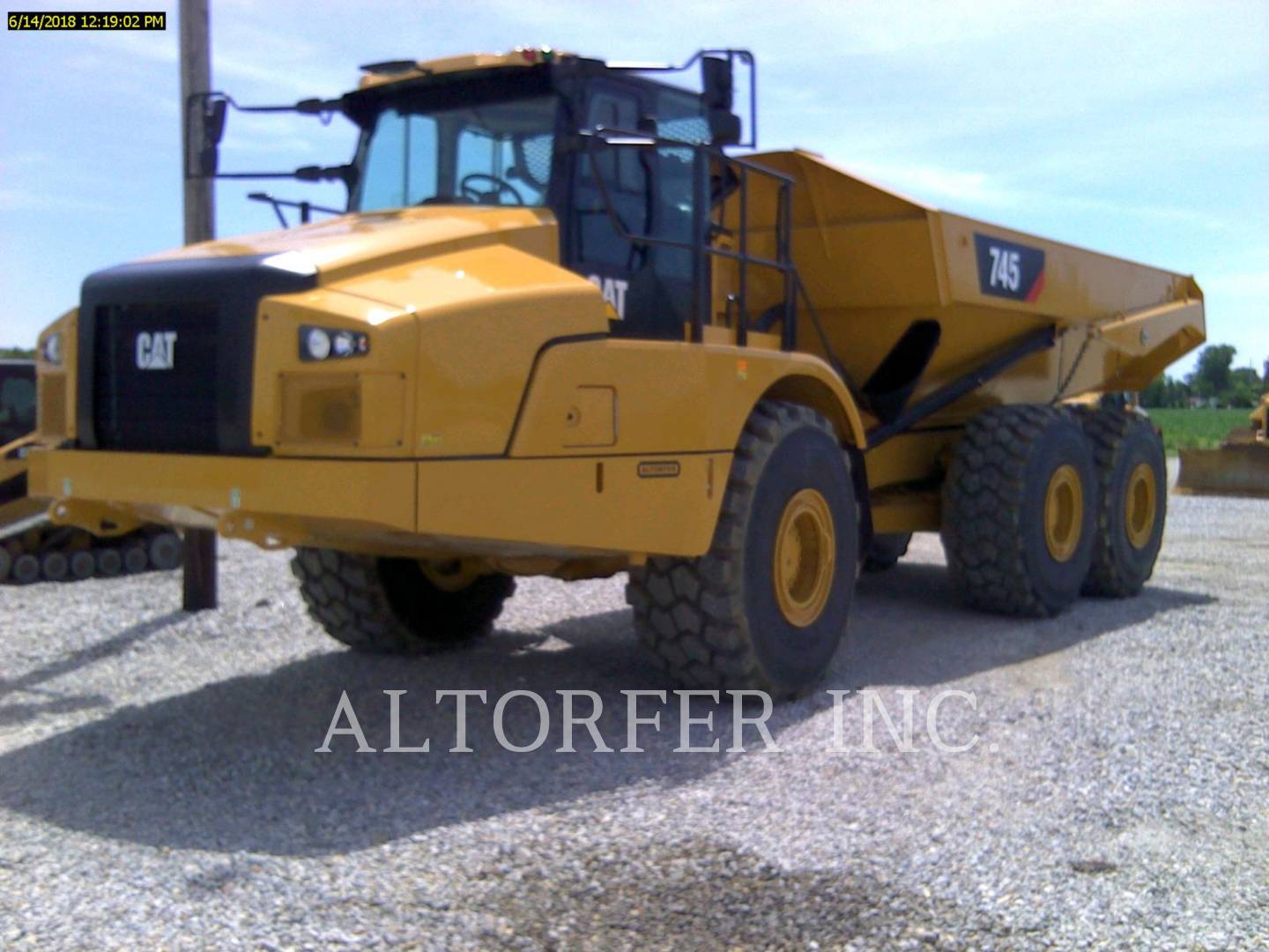 2018 Caterpillar 745-04 Articulated Truck