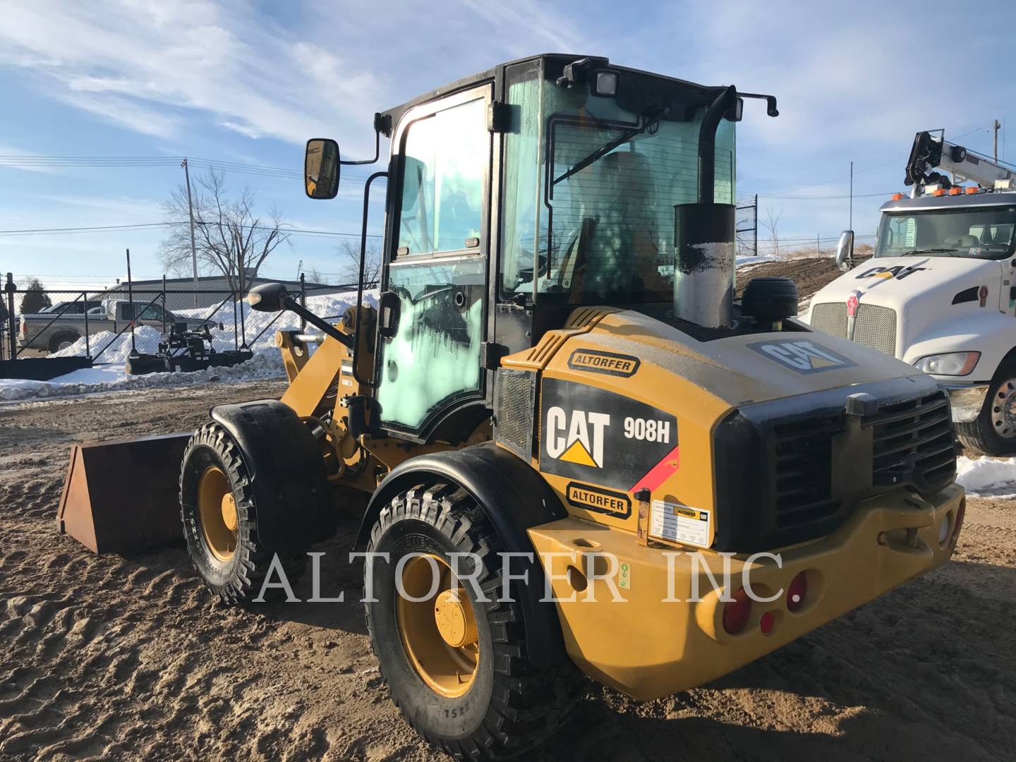 2010 Caterpillar 908H Wheel Loader