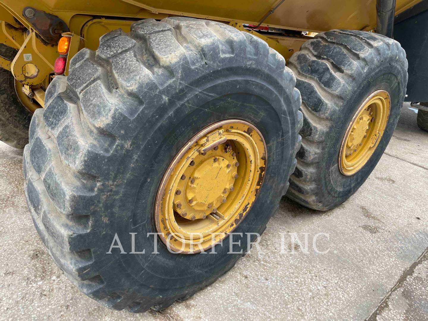 2015 Caterpillar 730C Articulated Truck