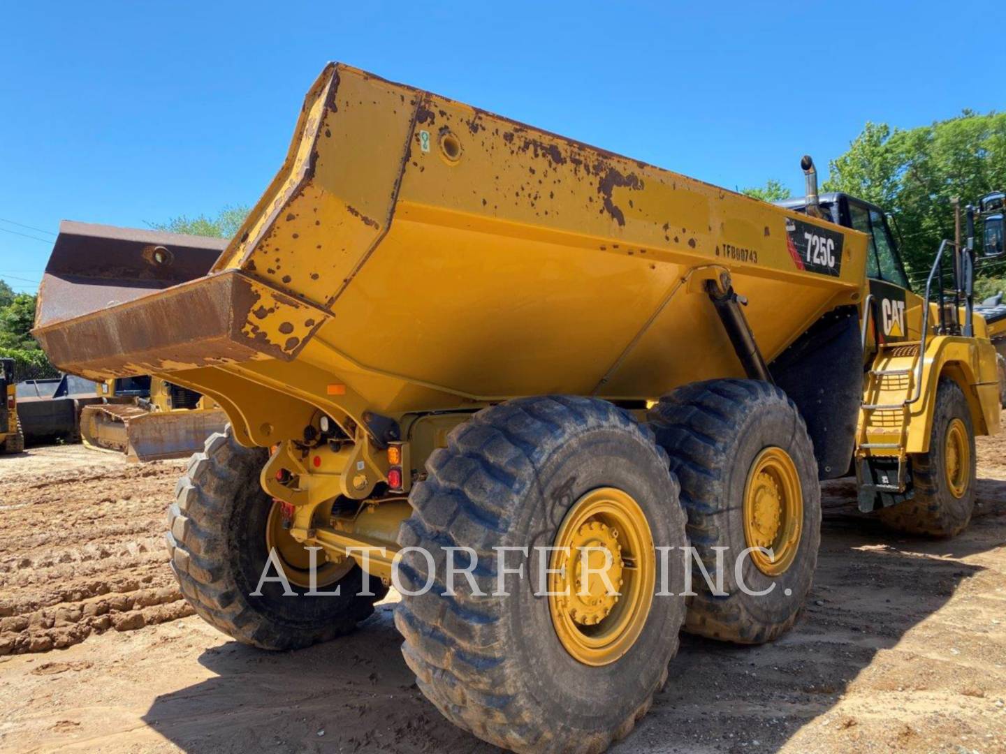 2016 Caterpillar 725C Articulated Truck