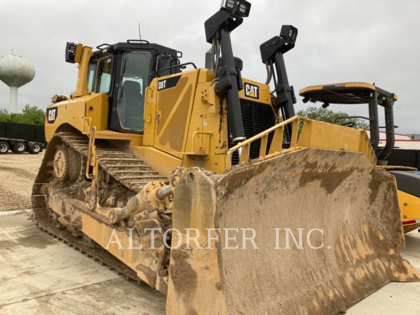 2018 Caterpillar D8T R Dozer