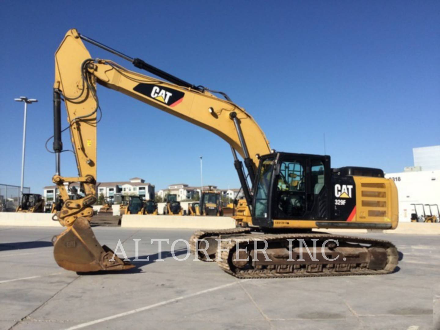 2015 Caterpillar 329FL Excavator